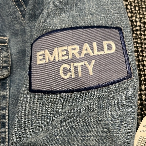 Women's WEAR By Erin Andrews Denim Seattle Seahawks Long Sleeve Button-Up Shirt - Picture 6 of 7